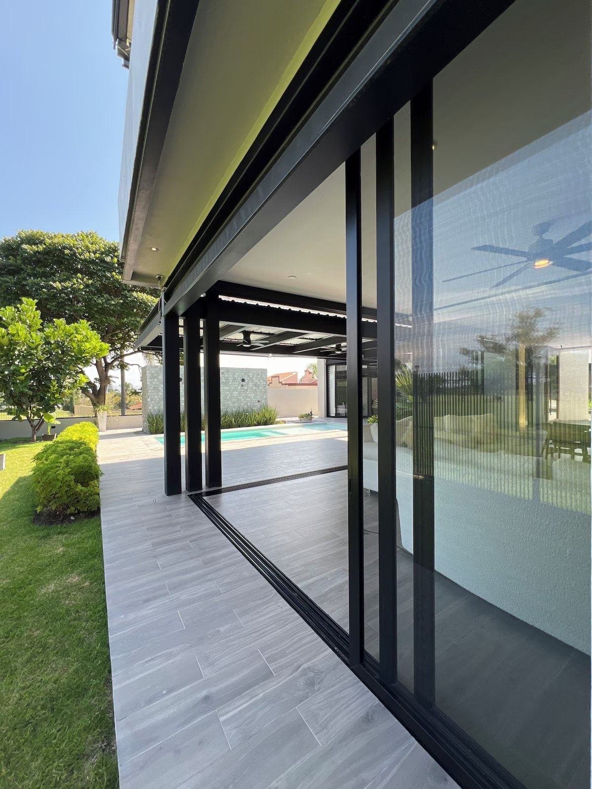 The house, 018