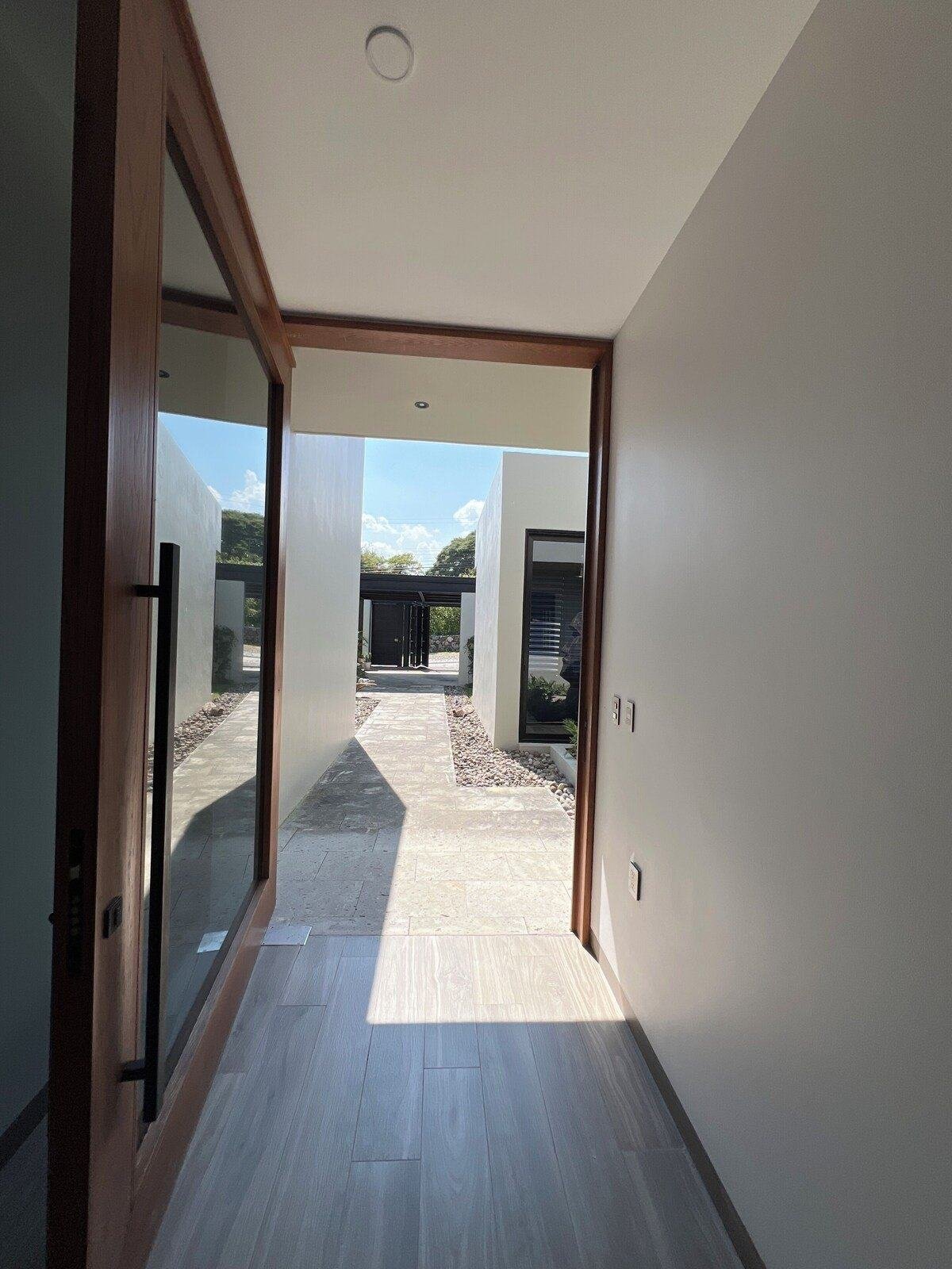 The house, 029