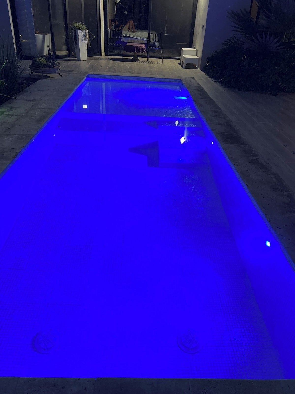 The pool at night