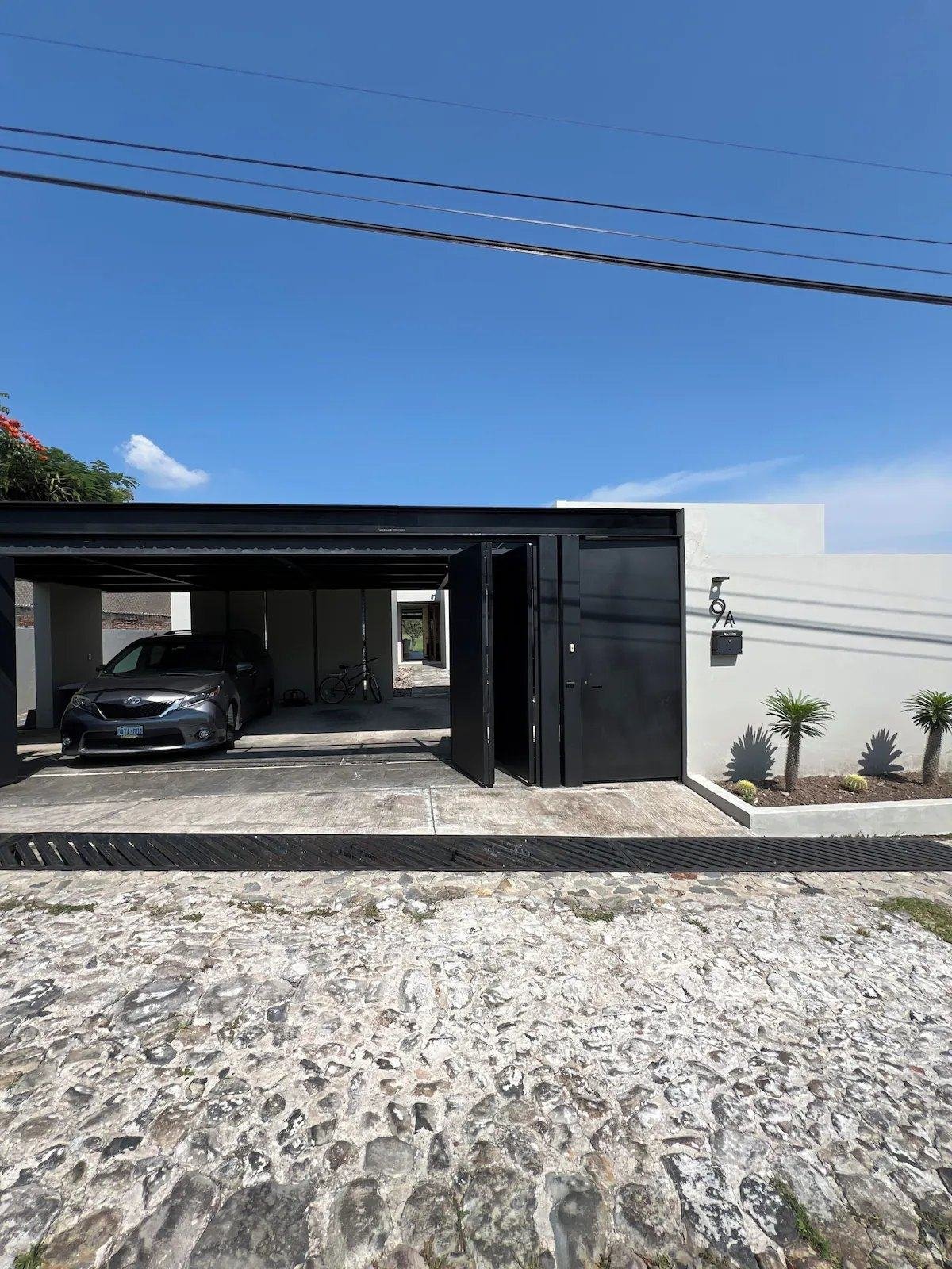 The house, 074