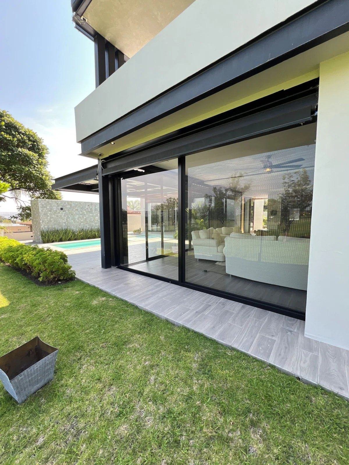 The house, 083